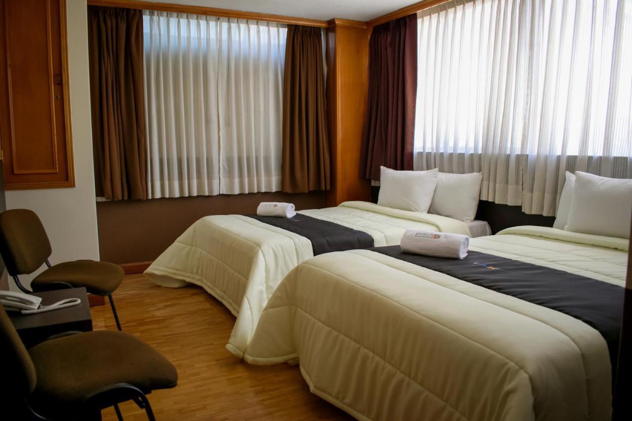 Puebla Inn Express Exteriör bild
