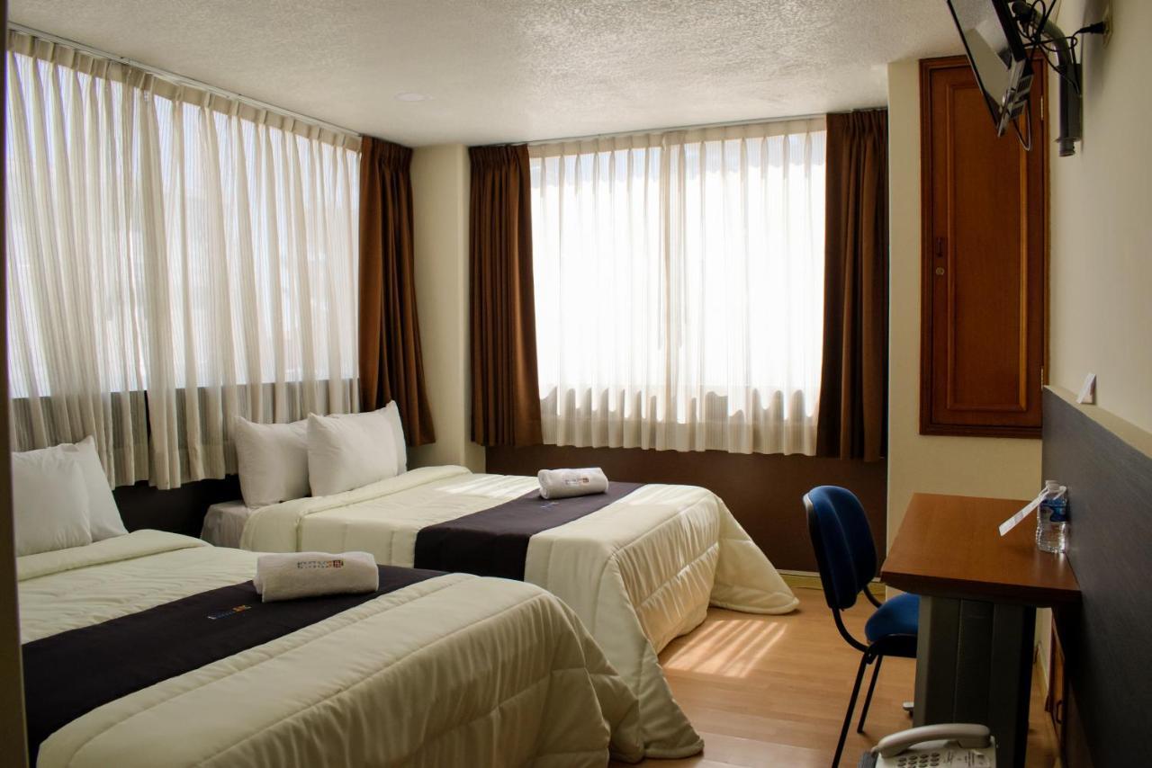 Puebla Inn Express Exteriör bild