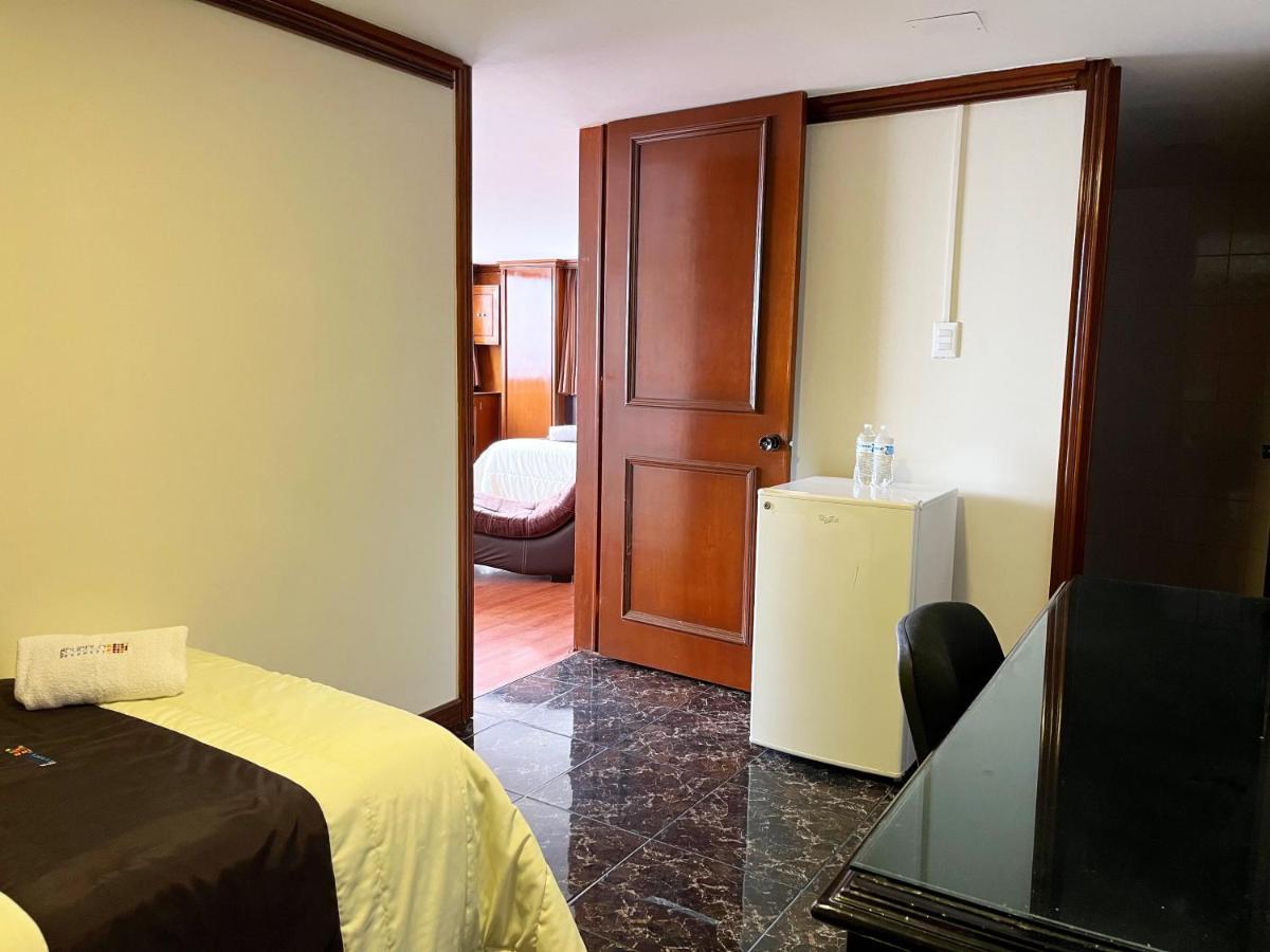 Puebla Inn Express Exteriör bild